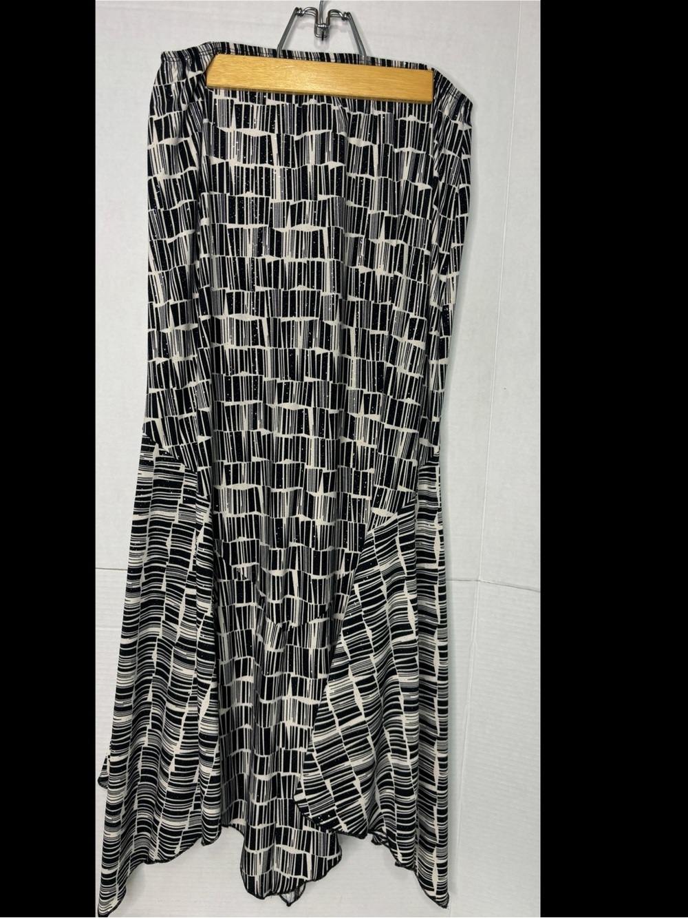 Vintage Frank Lyman Design Black White Sparkly Metallic High-Low Hem Maxi Skirt
